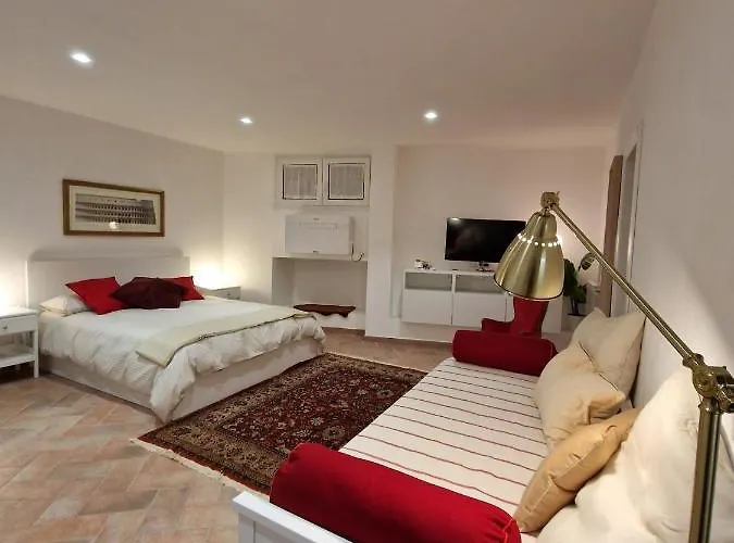Trevi President's Appartement Rome